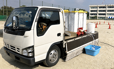 給水車